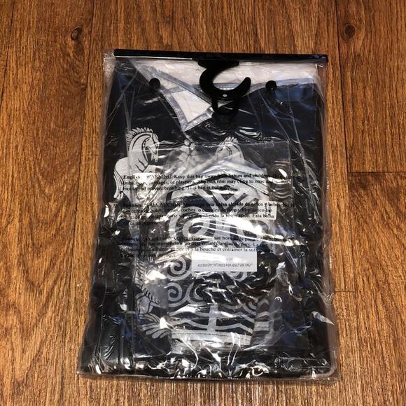 Dreamgirl Glorious Gladiator Convertible Halloween Costume Size XL - Picture 6 of 8